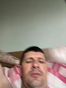 Juliano2289 online show from 04.15.26