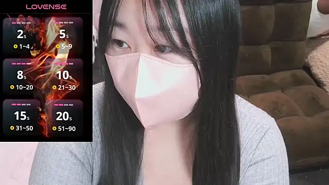 Snapshot of yuinyan3150 chatting on 01.18.25 yuinyan3150 online show from 01.18.25