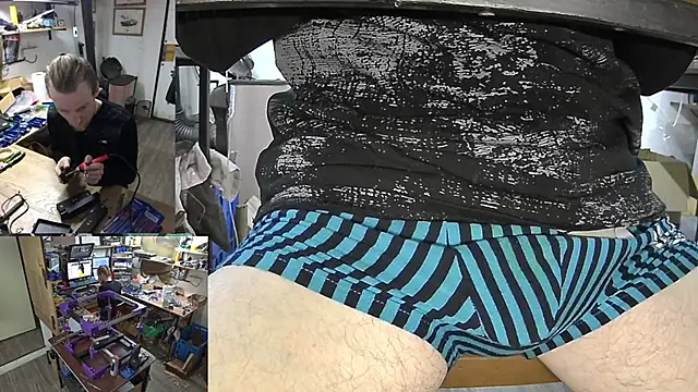 Happy Michal online show from 12.20.24