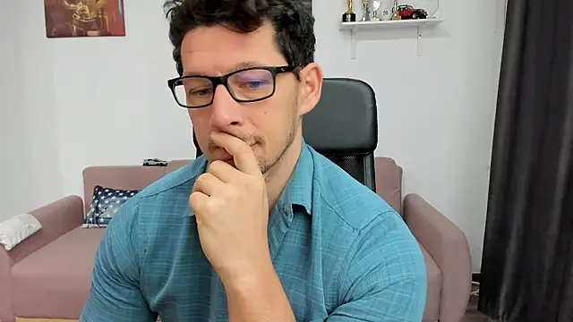 BrutusK08 online show from 01.21.25