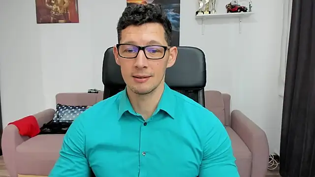 BrutusK08 online show from 02.13.25