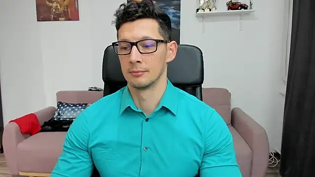 BrutusK08 online show from 02.13.25