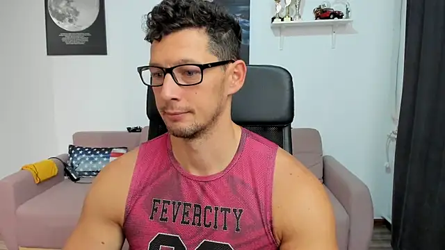 BrutusK08 online show from 10.23.25