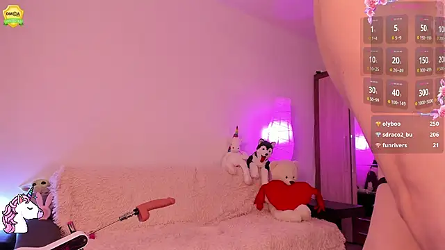 EvaUniporn online show from 03.08.25