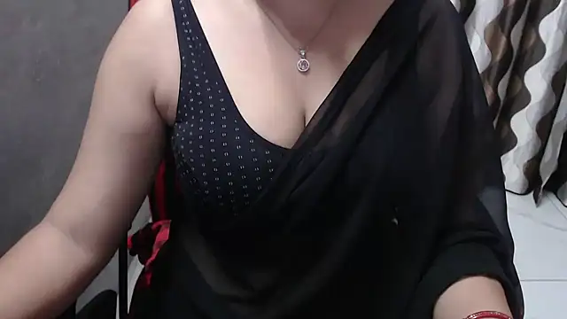 Kaur Jannat online show from 12.17.24