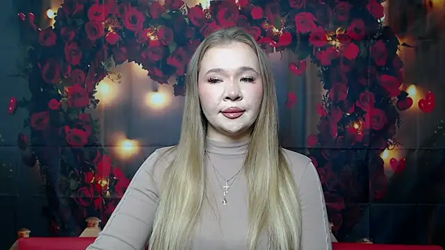 Snapshot of StacyYellig chatting on 02.02.25 StacyYellig online show from 02.02.25