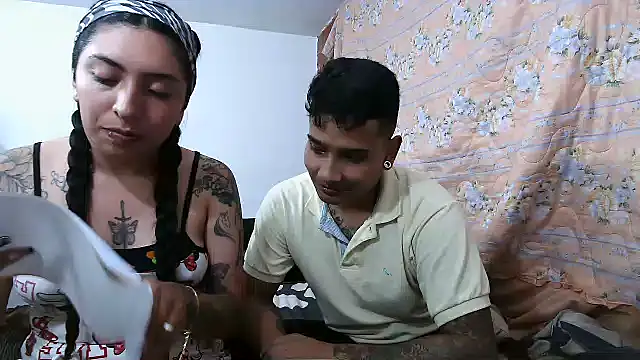 Snapshot of AngelinaPaker chatting on 02.13.25 AngelinaPaker online show from 02.13.25