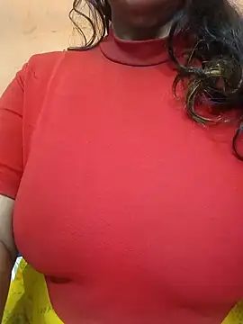 CUTE SOPHIA- online show from 01.01.25