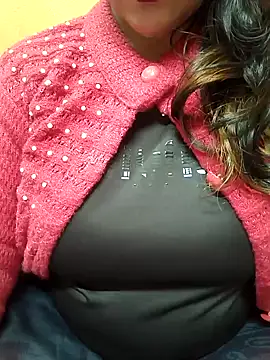 CUTE SOPHIA- online show from 01.01.25