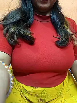 CUTE SOPHIA- online show from 01.25.25