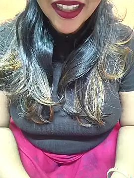 CUTE SOPHIA- online show from 01.26.25