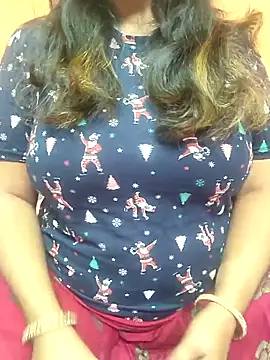 CUTE SOPHIA- online show from 03.15.25