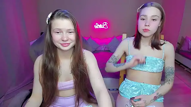 HelloRoxy online show from 01.25.25