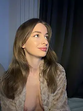 Snapshot of EvieEvans chatting on 04.26.26 EvieEvans online show from 04.26.26