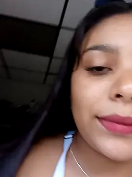 Snapshot of stefanie010 chatting on 01.14.25 stefanie010 online show from 01.14.25