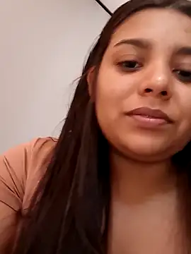 stefanie010 online show from 12.21.25