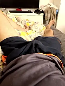 Snapshot of BigY690 chatting on 06.18.26 BigY690 online show from 06.18.26
