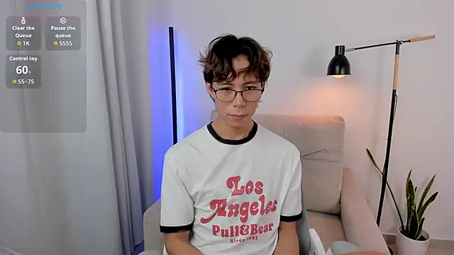 kim lian21 online show from 11.04.25