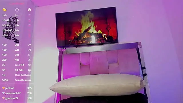 emily lady20 online show from 01.28.25