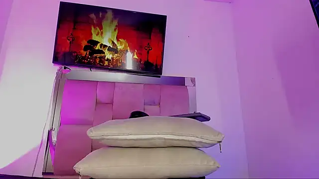 emily lady20 online show from 02.18.25