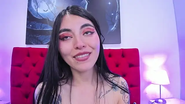 Snapshot of Teresa_Moon_ chatting on 12.07.24 Teresa Moon online show from 12.07.24