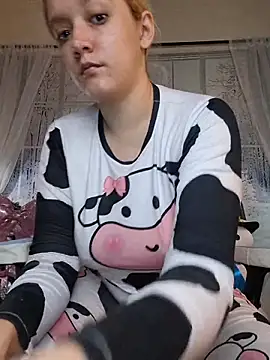 NaomiShimizu online show from 12.18.25