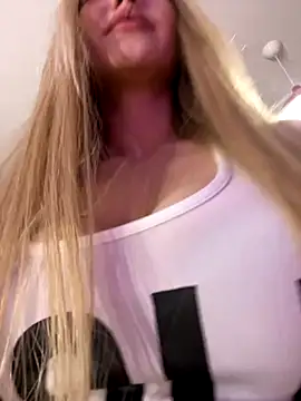 Lunalikaiya online show from 11.15.25