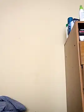 Snapshot of dantero chatting on 01.21.25 dantero online show from 01.21.25