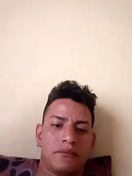 Snapshot of dantero chatting on 01.28.25 dantero online show from 01.28.25