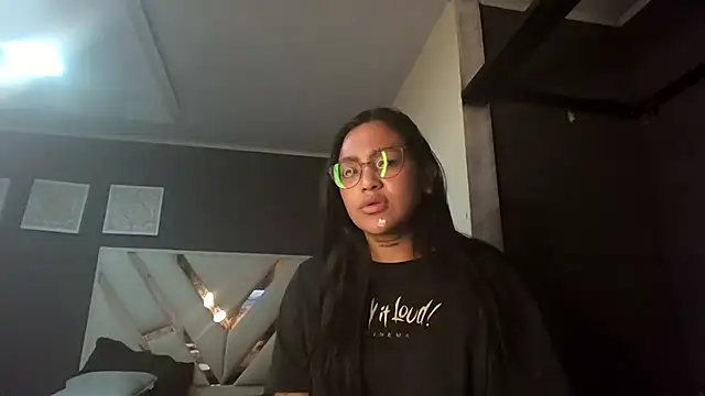 fairylatin222 online show from 04.13.26