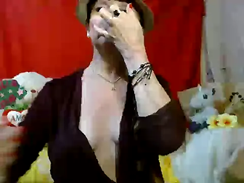 hottieperla online show from 04.19.26