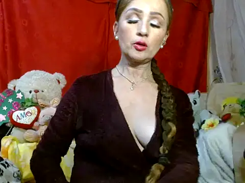 Snapshot of hottieperla chatting on 05.16.26 hottieperla online show from 05.16.26