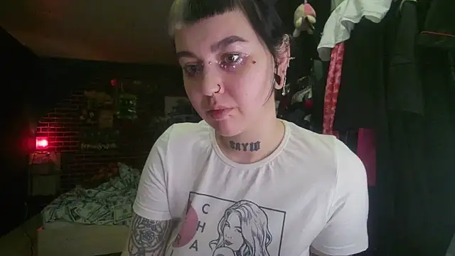 MoorderxDoll online show from 01.05.25