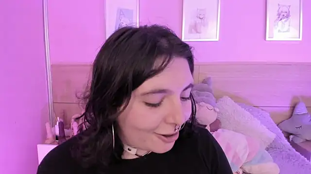 Sachi Meow online show from 02.28.25