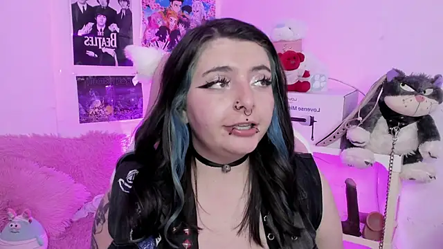 Sachi Meow online show from 12.19.25