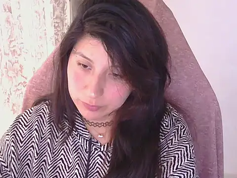 Snapshot of has_Zky chatting on 05.13.26 has Zky online show from 05.13.26