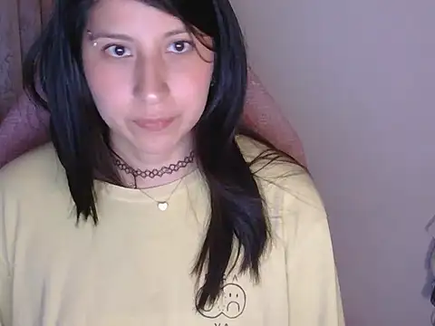 Snapshot of has_Zky chatting on 05.19.26 has Zky online show from 05.19.26