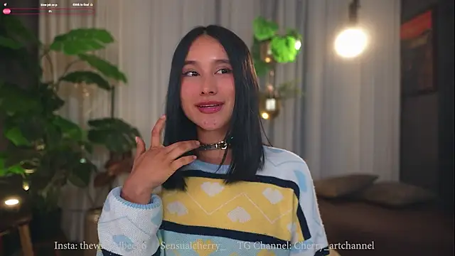 Miss beee online show from 11.15.25