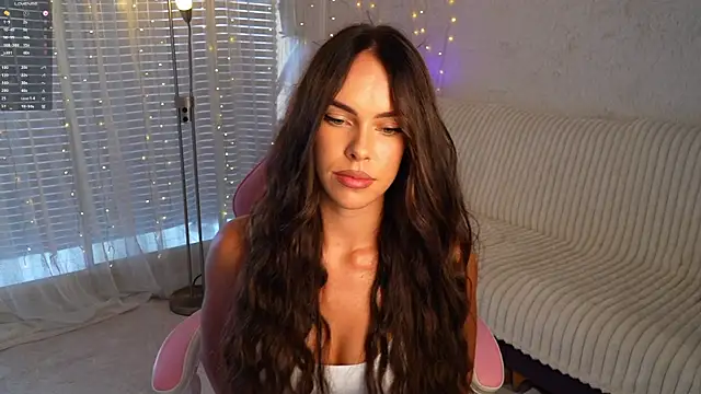 Snapshot of Dilara054 chatting on 09.16.25 Dilara054 online show from 09.16.25