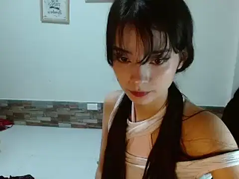 Snapshot of _annie_rosse chatting on 01.15.25  annie rosse online show from 01.15.25