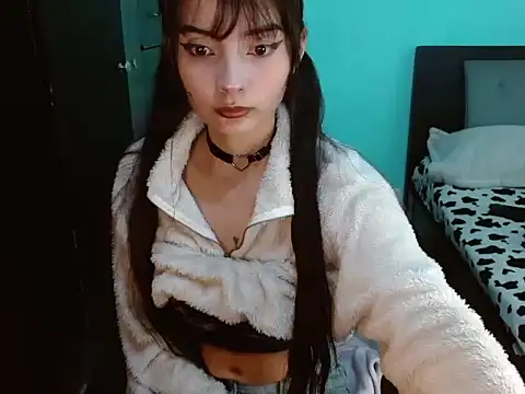 Snapshot of _annie_rosse chatting on 03.06.25  annie rosse online show from 03.06.25