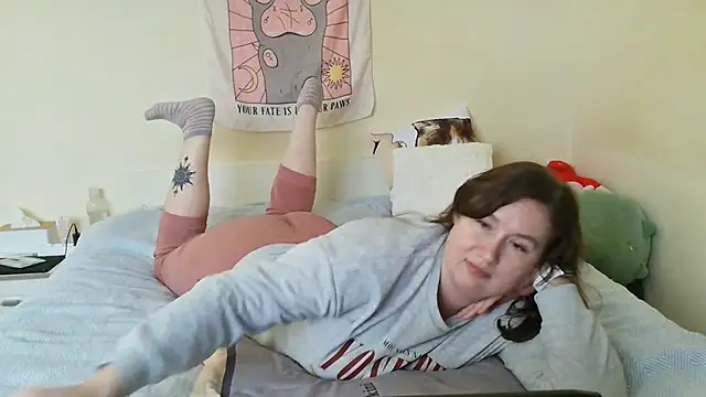 Snapshot of franceska_blue chatting on 03.04.25 franceska blue online show from 03.04.25
