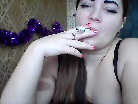 Elizabeth Meow online show from 12.21.25