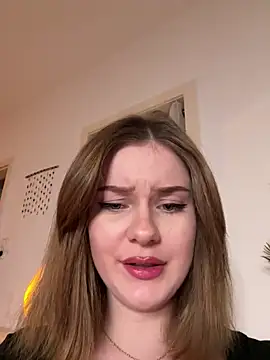 MaribelRiver online show from 02.13.25