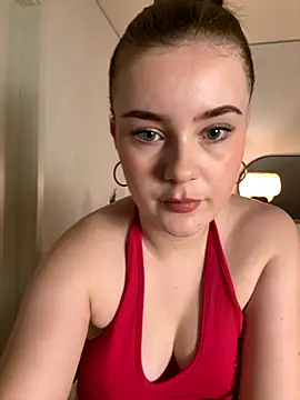 MaribelRiver online show from 09.10.25