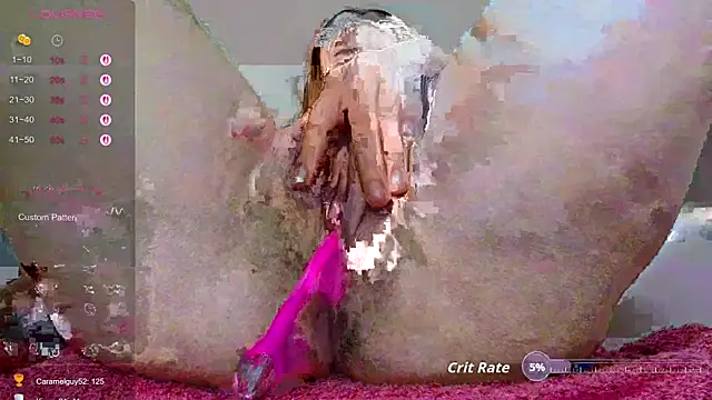 Snapshot of Luckyalice_4u chatting on 12.15.25 Luckyalice 4u online show from 12.15.25