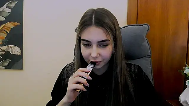 Lili magic online show from 02.08.25