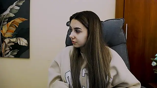 Lili magic online show from 02.21.25