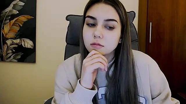 Lili magic online show from 02.23.25