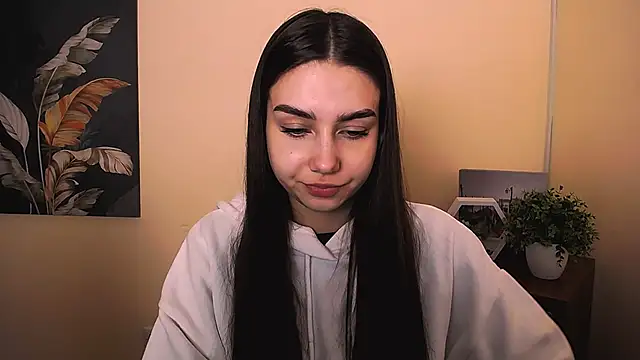 Lili magic online show from 10.03.25